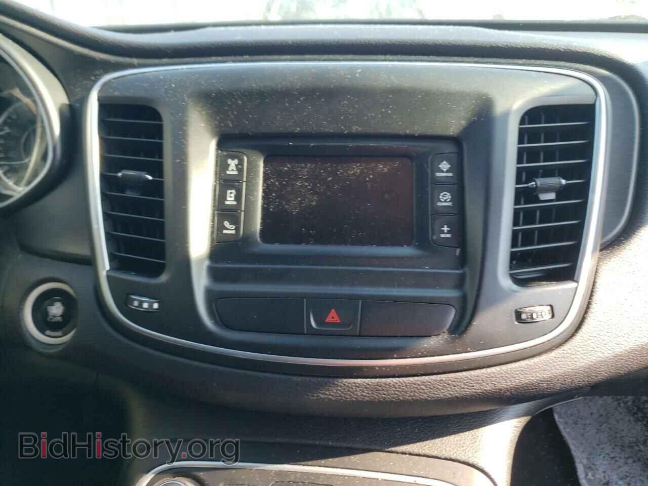 2015 CHRYSLER 200 - VIN: 1C3CCCAB2FN605224 - Фото 9