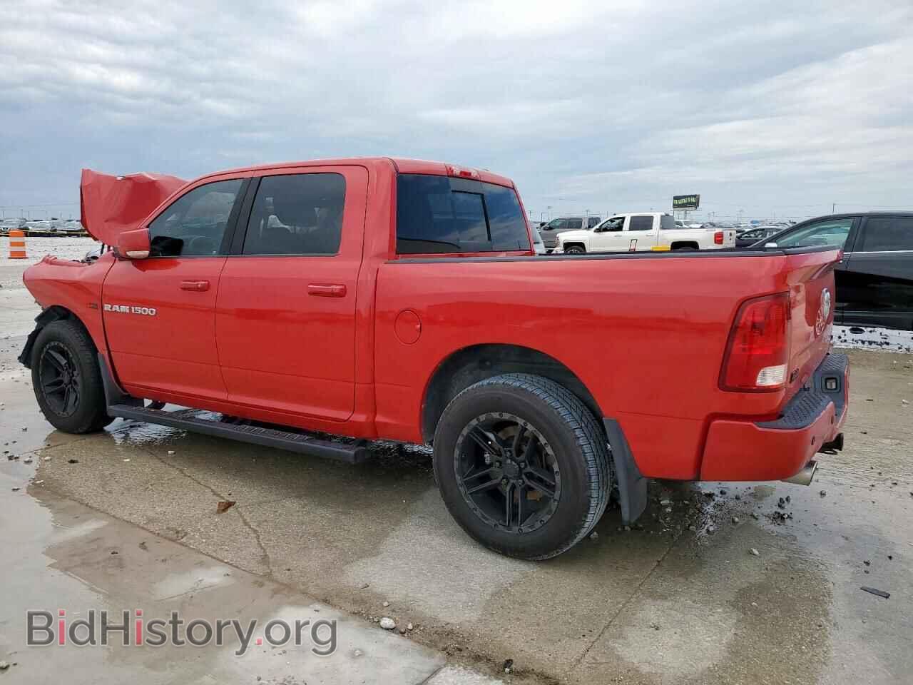 2011 DODGE All Models - VIN: 1D7RB1CTXBS670908 - Фото 2