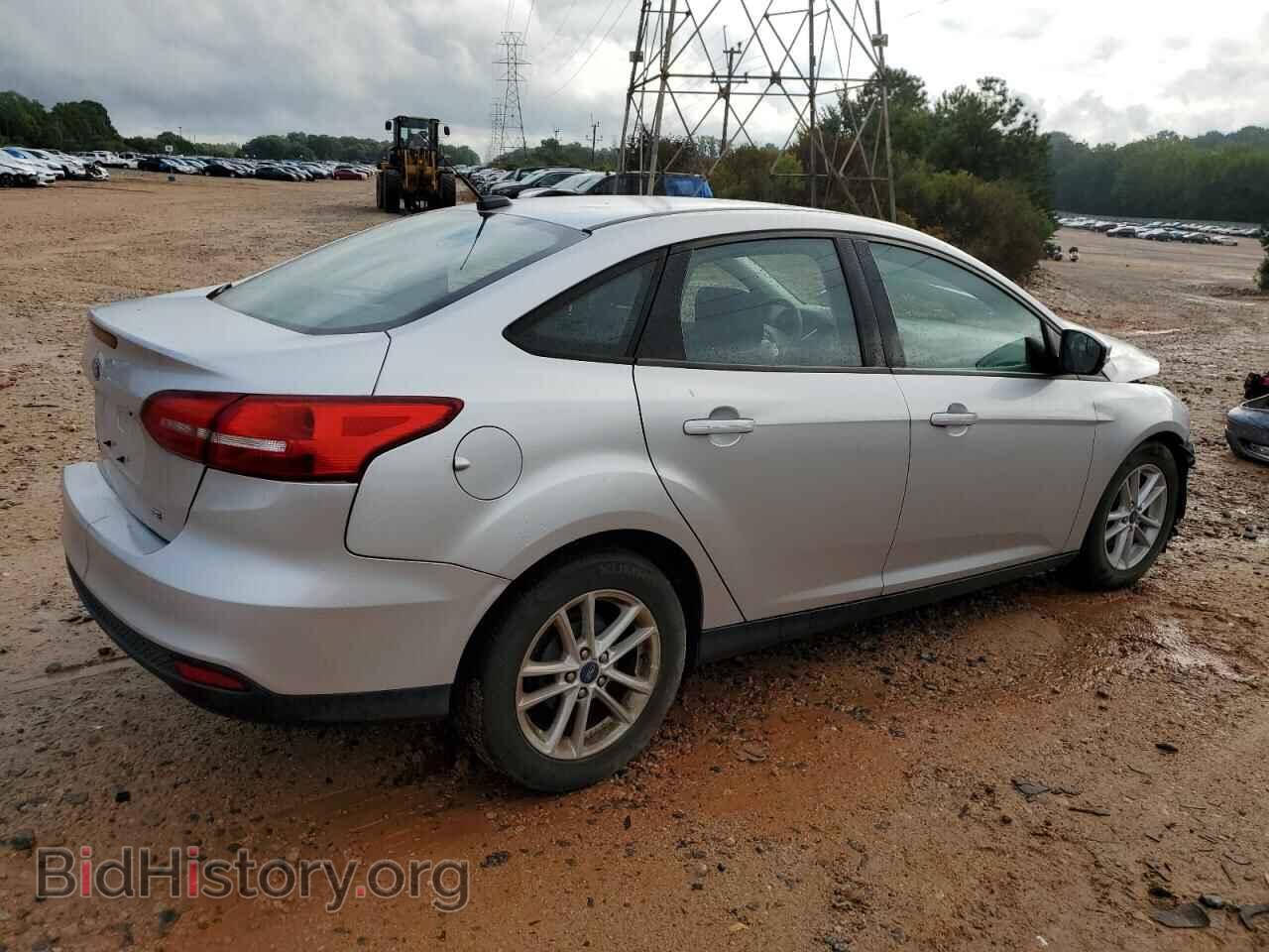2017 FORD FOCUS - VIN: 1FADP3F28HL320223 - Фото 3