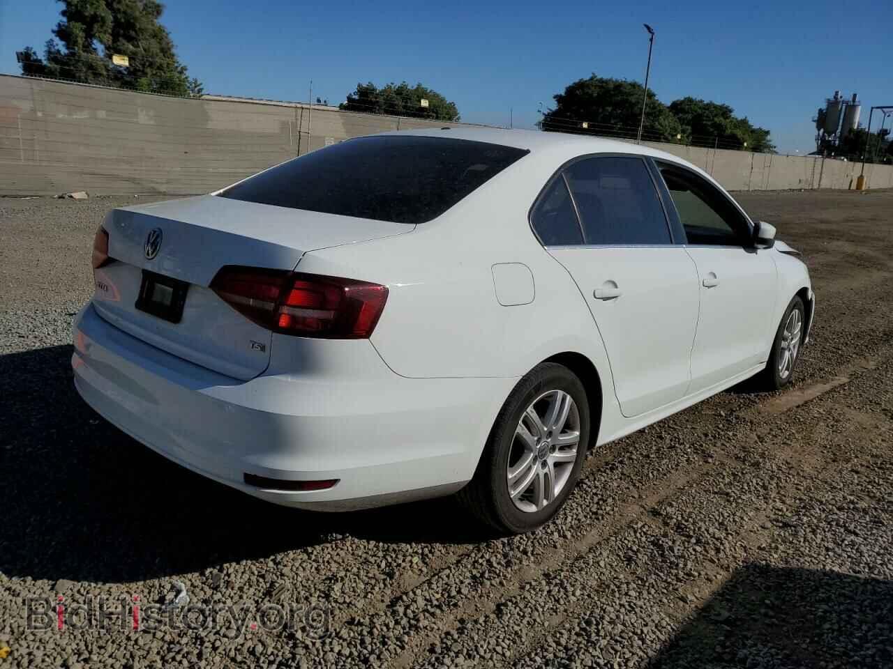 2017 VOLKSWAGEN JETTA - VIN: 3VW2B7AJ7HM305066 - Фото 3