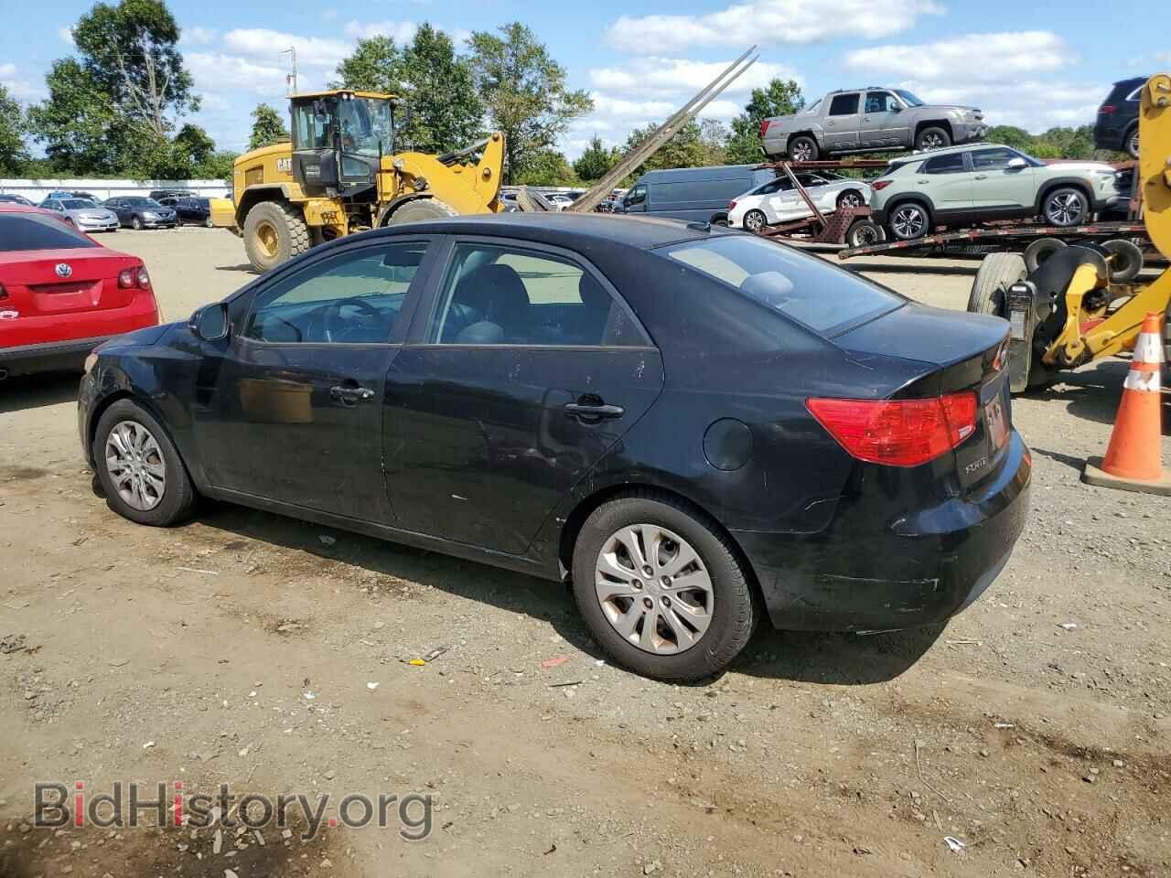 2011 KIA FORTE - VIN: KNAFU4A23B5455918 - Фото 2