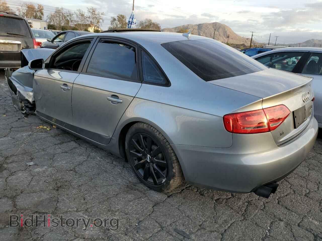 2011 AUDI A4 - VIN: WAUAFAFLXBN056332 - Фото 2