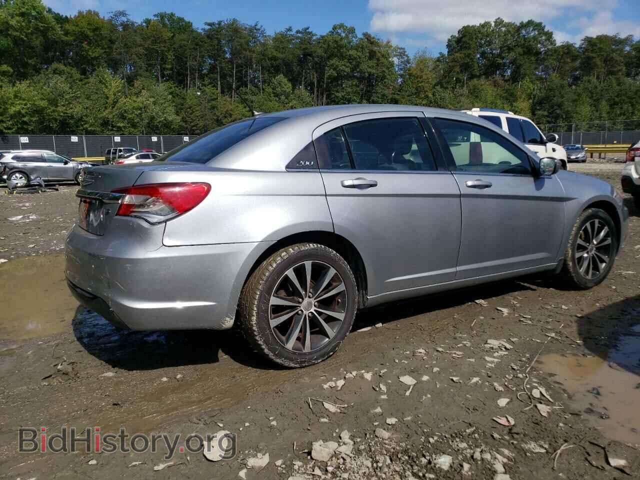 2013 CHRYSLER 200 - VIN: 1C3CCBBG2DN737062 - Фото 3