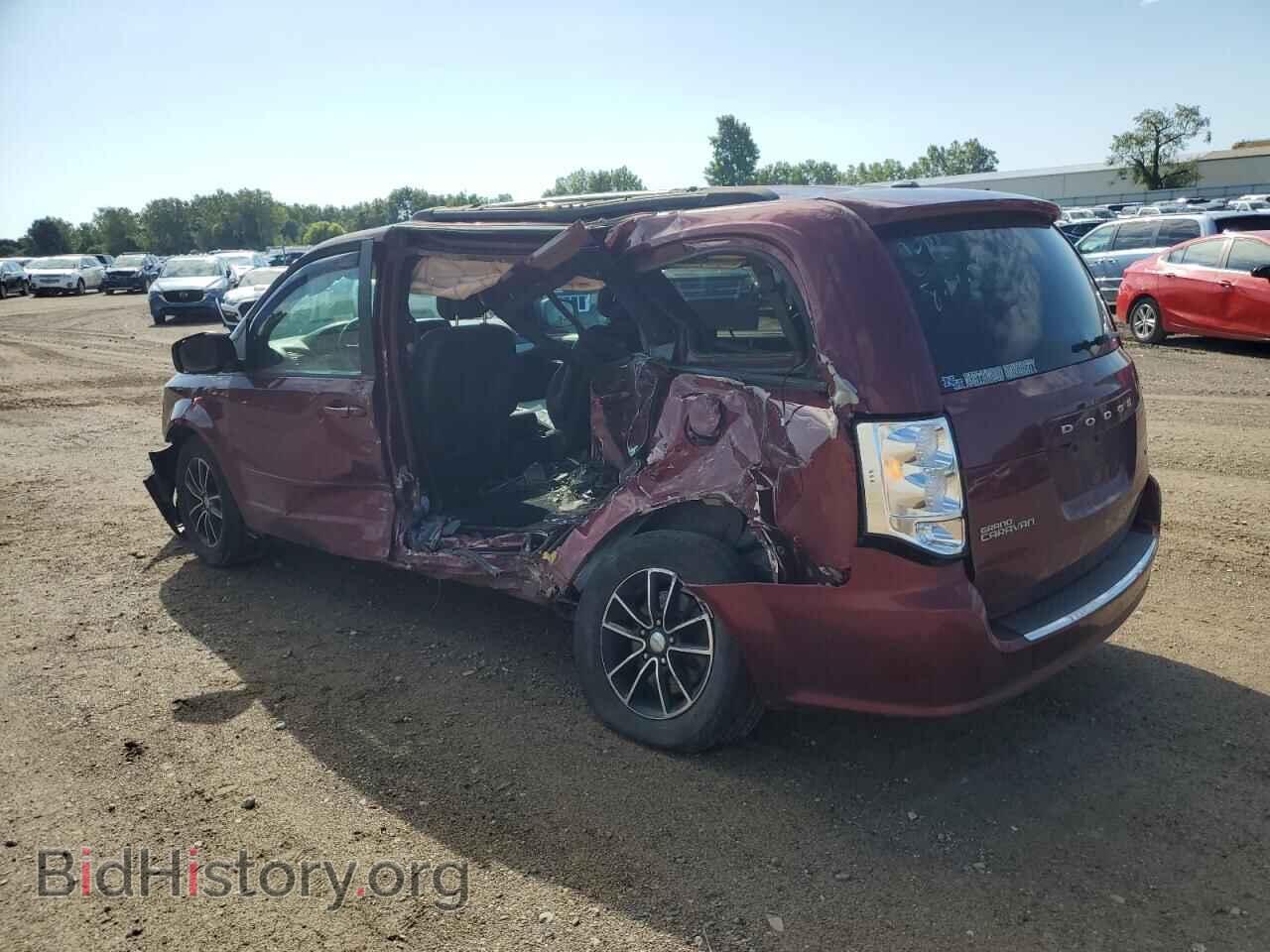 2017 DODGE CARAVAN - VIN: 2C4RDGEG5HR724729 - Фото 2