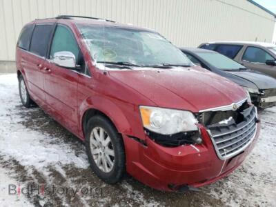 2008 Chrysler MINIVAN Town & COU, красный — VIN 2A8HR54P78R660835, Copart