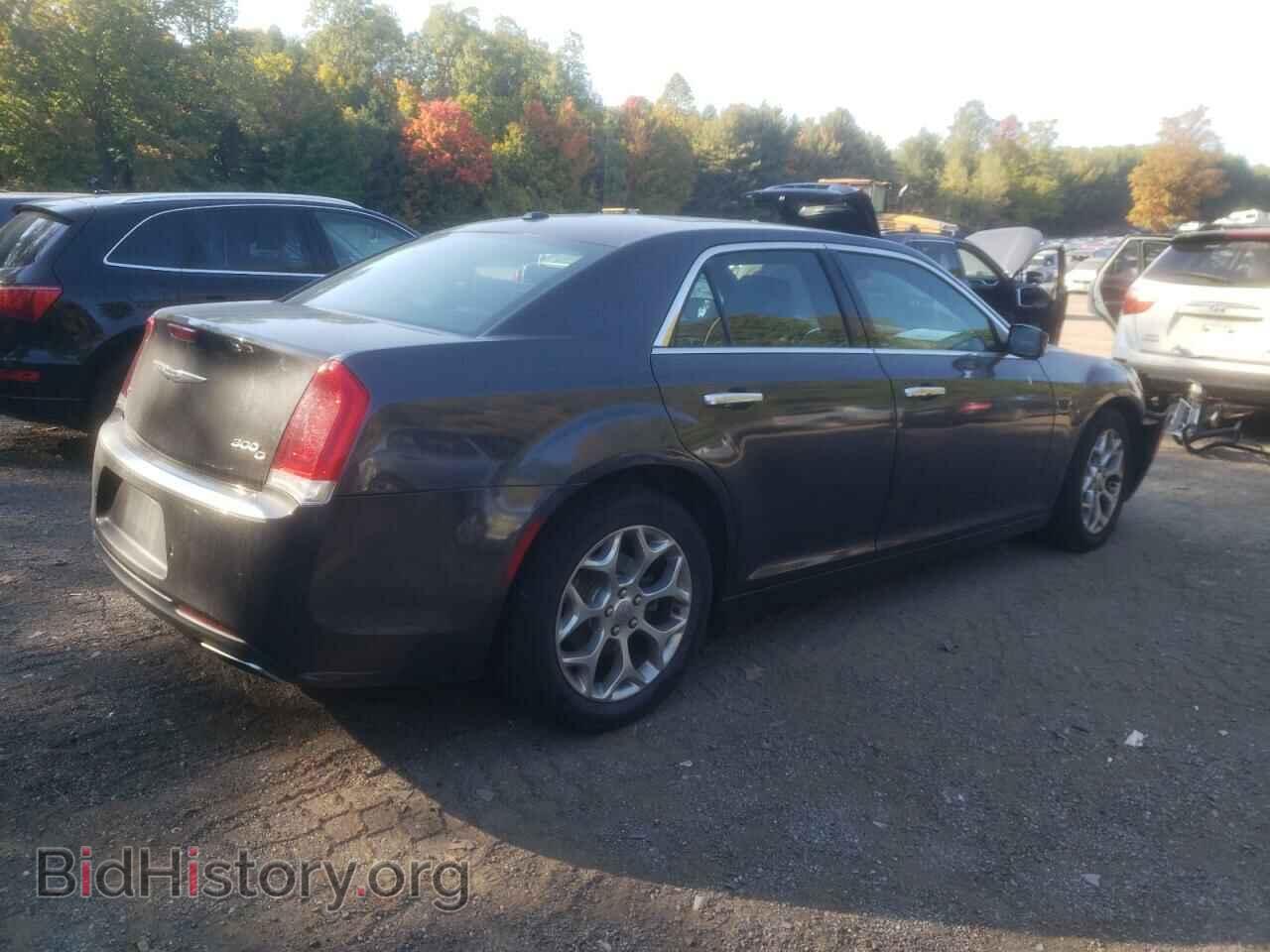 2016 CHRYSLER 300 - VIN: 2C3CCASG3GH238990 - Фото 3