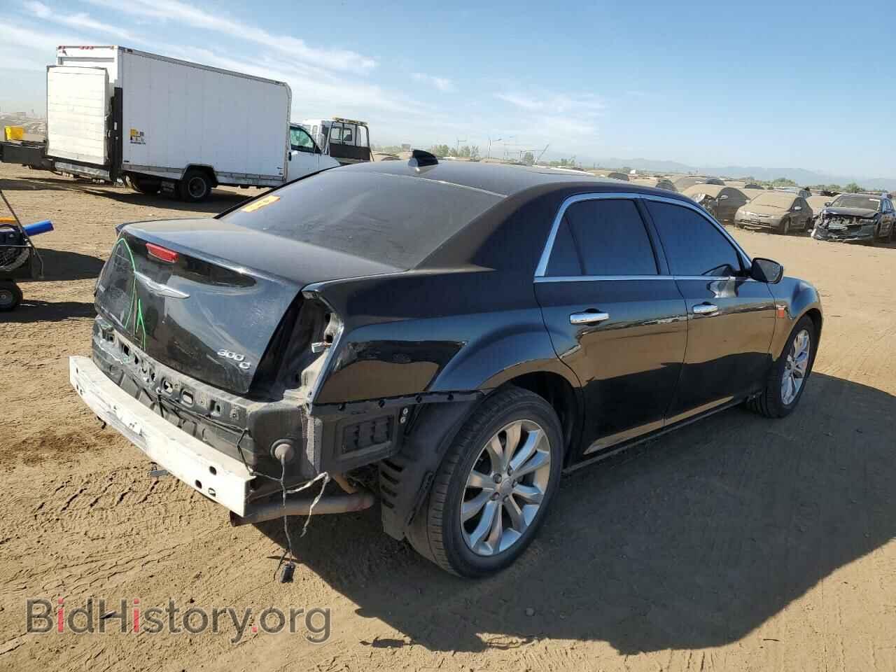 2016 CHRYSLER 300 - VIN: 2C3CCAKG2GH175896 - Фото 3