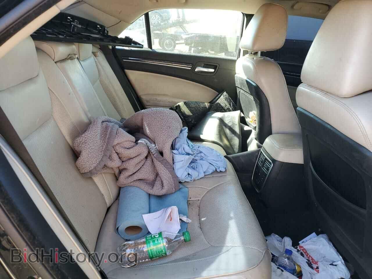 2016 CHRYSLER 300 - VIN: 2C3CCAKG2GH175896 - Фото 10