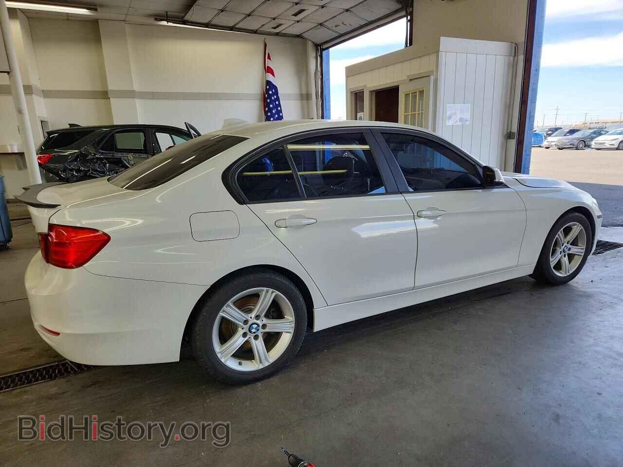 2012 BMW 3 SERIES - VIN: WBA3A5C55CF343738 - Фото 3
