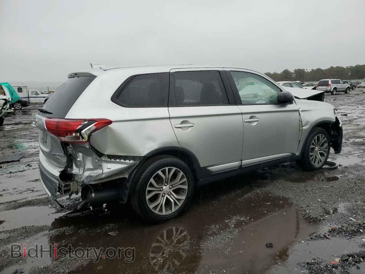 2018 MITSUBISHI OUTLANDER - VIN: JA4AD2A36JZ003103 - Фото 3