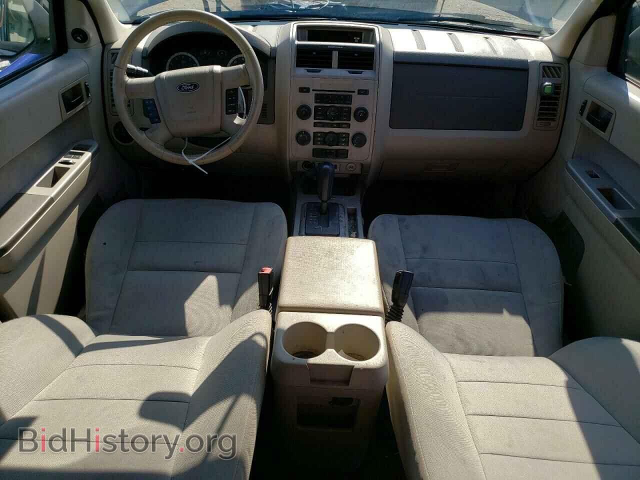 2011 FORD ESCAPE - VIN: 1FMCU0D7XBKB77618 - Фото 8
