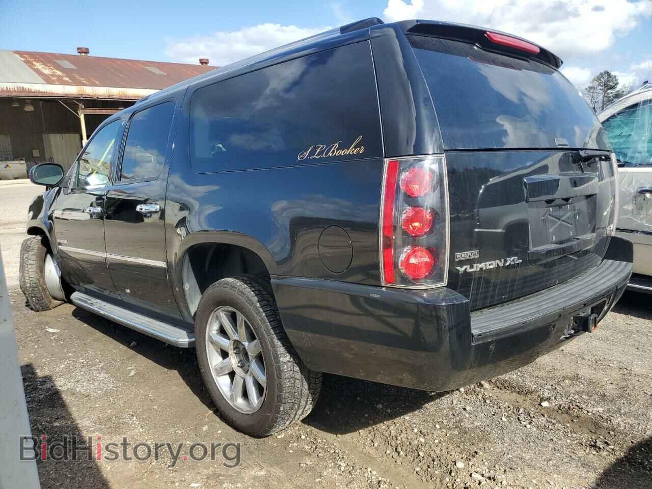 2011 GMC YUKON - VIN: 1GKS2MEFXBR236214 - Фото 2