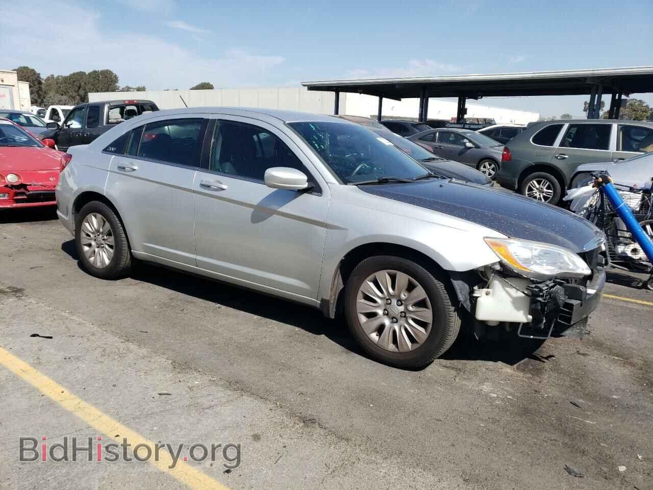 2012 CHRYSLER 200 - VIN: 1C3CCBAB6CN100714 - Фото 4