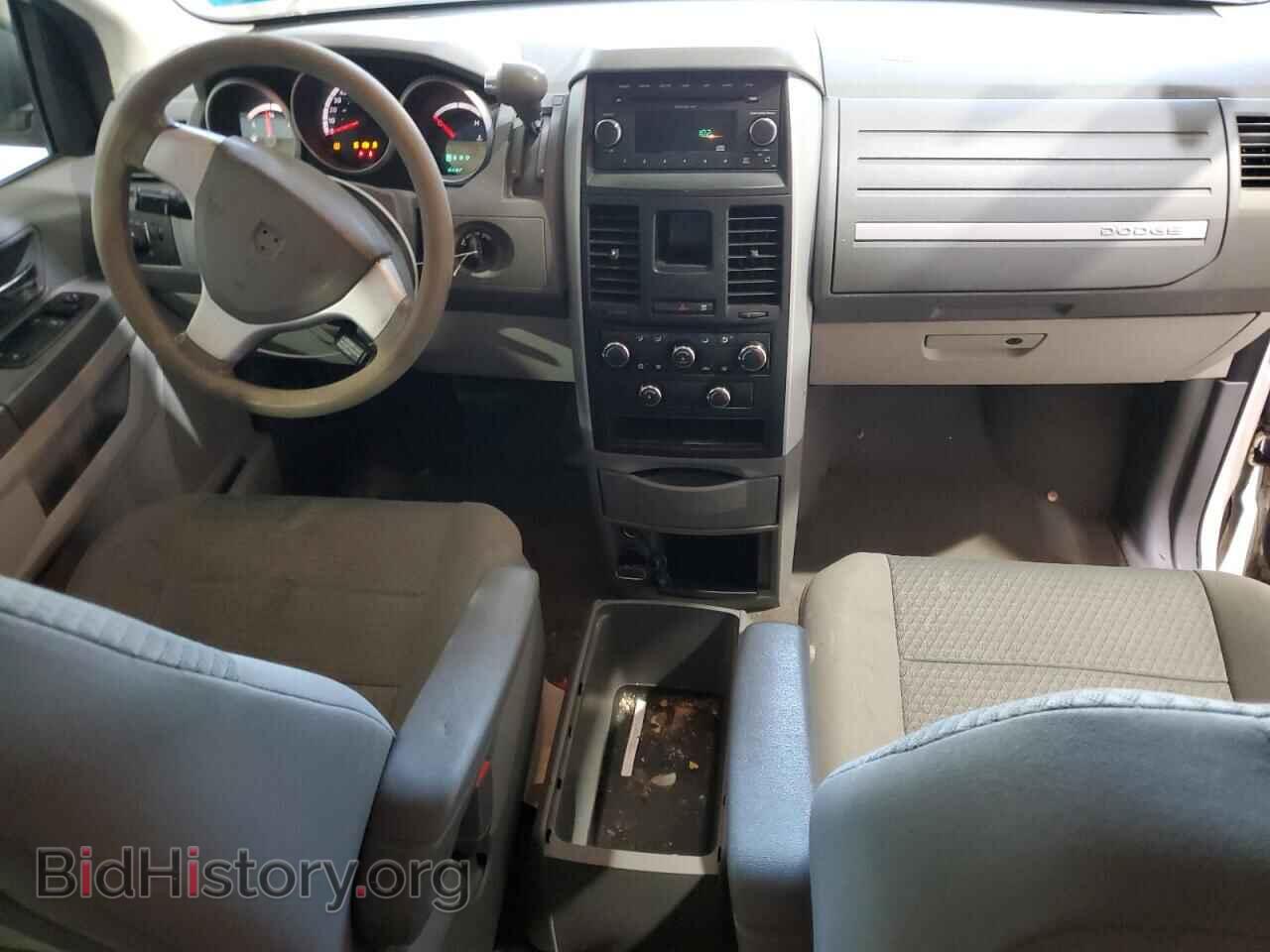 2010 DODGE CARAVAN - VIN: 2D4RN4DE0AR172173 - Фото 8