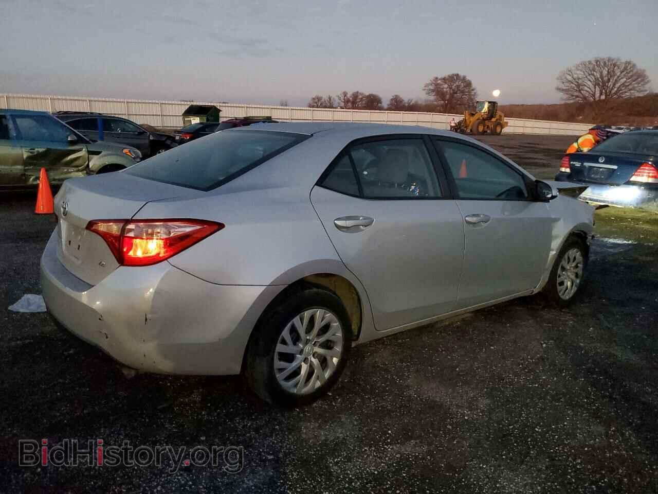 2017 TOYOTA COROLLA - VIN: 2T1BURHE2HC902765 - Фото 3