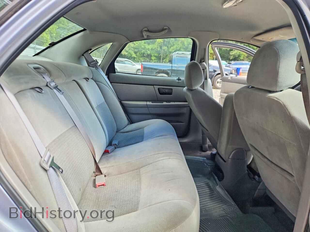 2006 FORD TAURUS - VIN: 1FAFP53UX6A193123 - Фото 10