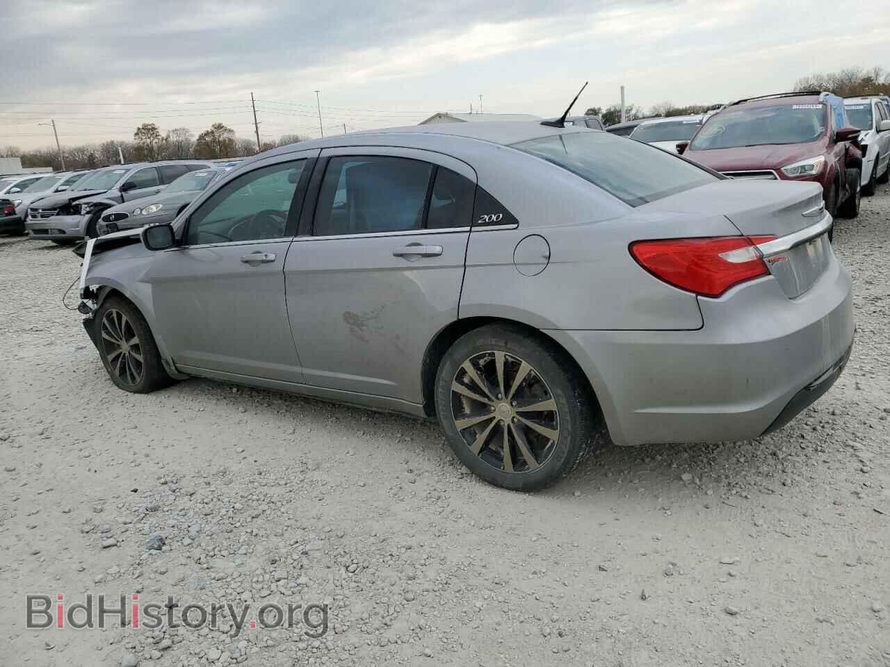 2013 CHRYSLER 200 - VIN: 1C3CCBCG5DN523696 - Photo 2
