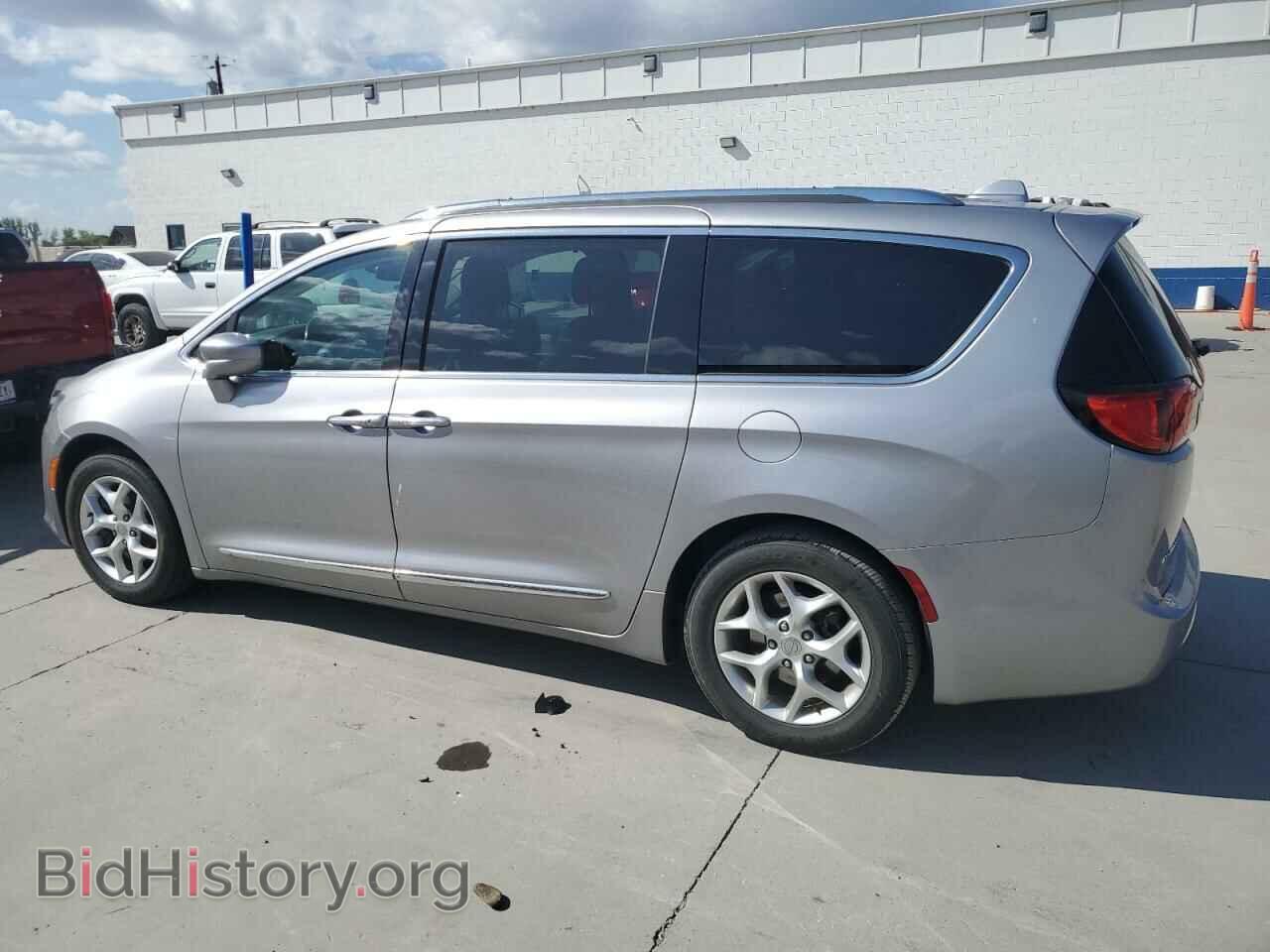 2018 CHRYSLER PACIFICA - VIN: 2C4RC1BG8JR126600 - Фото 2