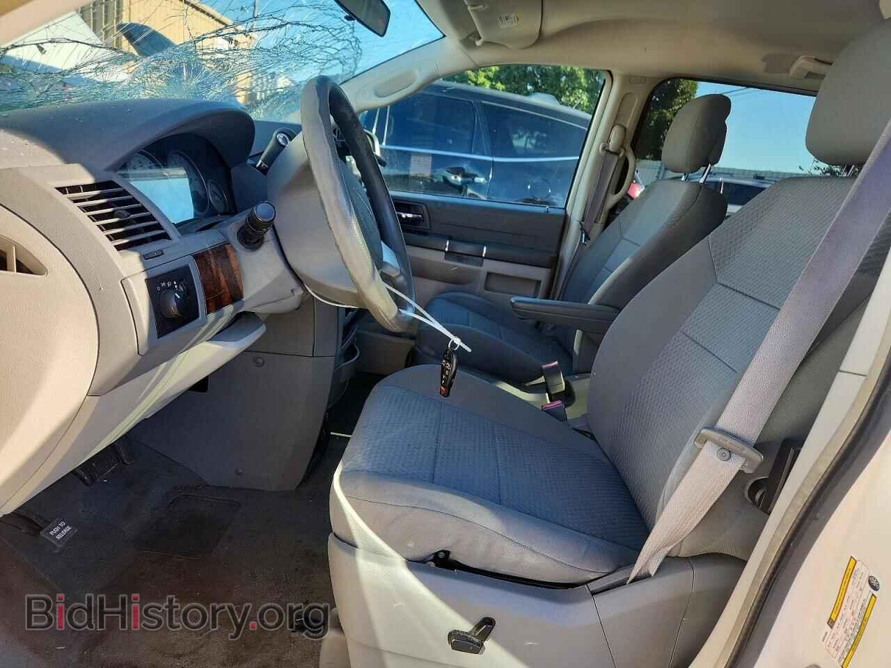 2010 CHRYSLER MINIVAN - VIN: 2A4RR4DE8AR346860 - Photo 7