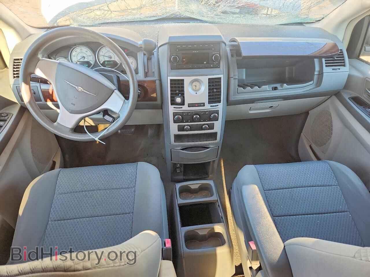 2010 CHRYSLER MINIVAN - VIN: 2A4RR4DE8AR346860 - Photo 8