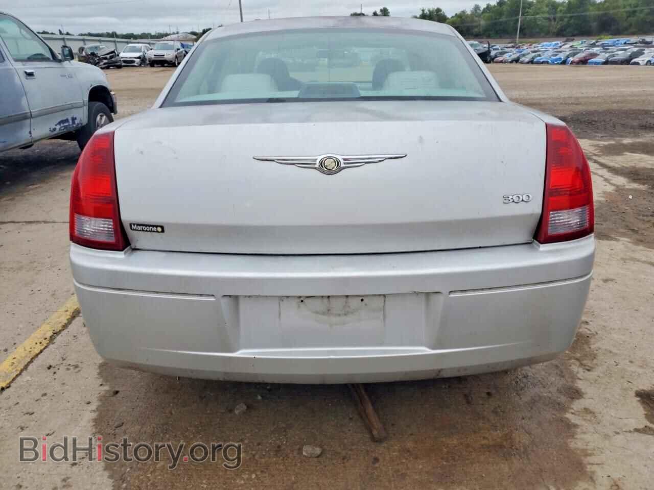 2006 Chrysler 300 (VIN 2C3KA43R76H467464) — фото 6 из 13