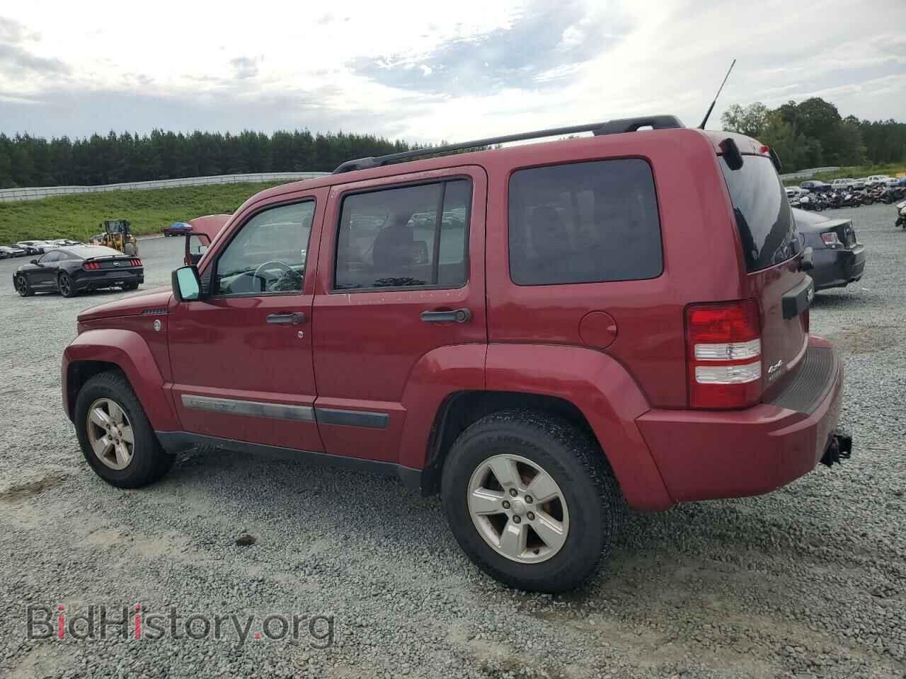 2011 JEEP LIBERTY - VIN: 1J4PN2GK2BW516549 - Фото 2