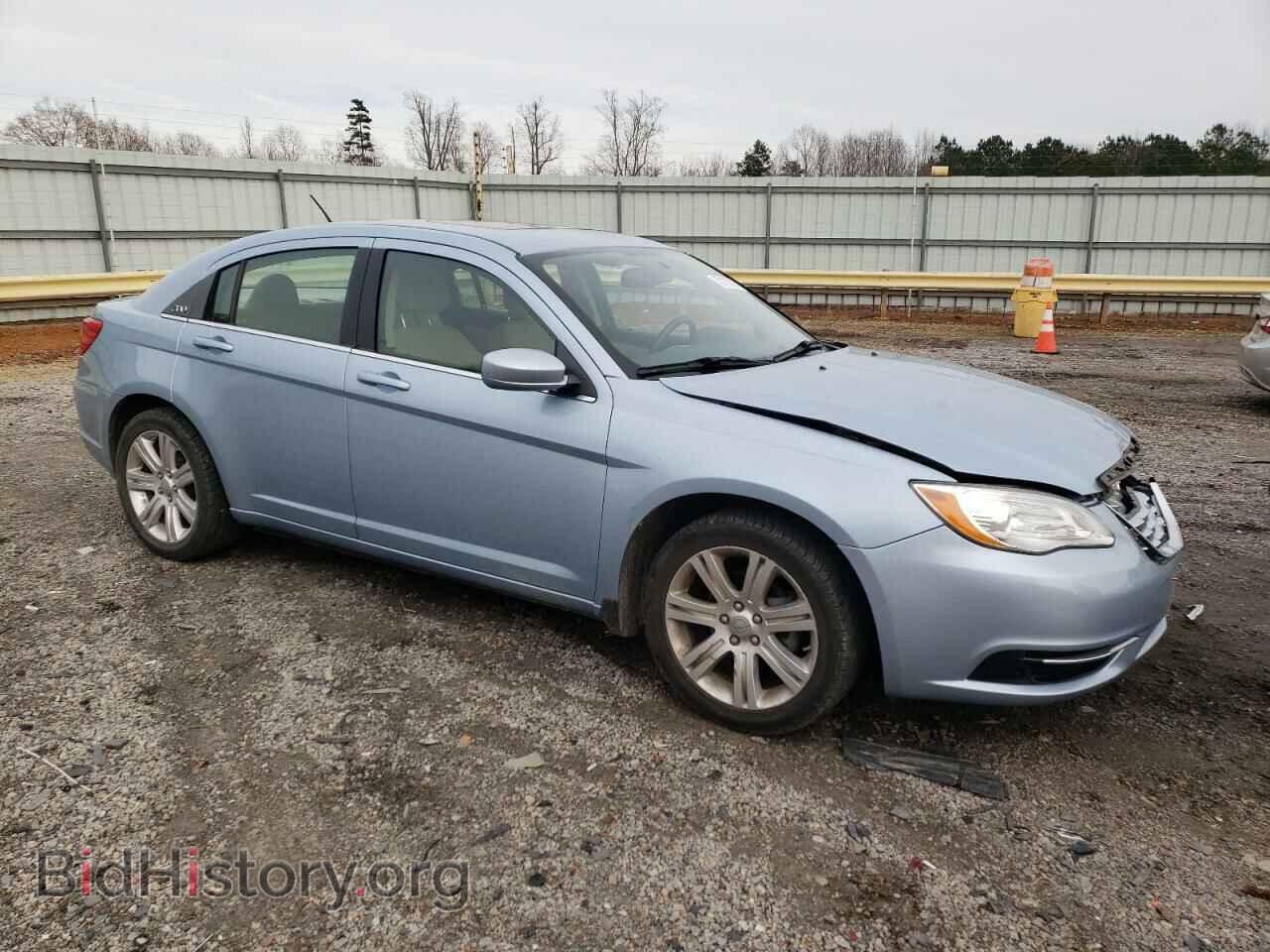 2013 CHRYSLER 200 - VIN: 1C3CCBBB5DN627742 - Фото 4