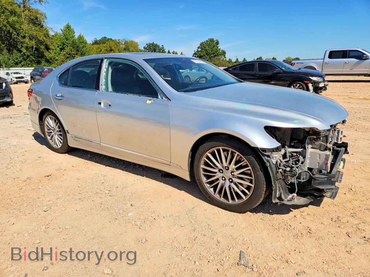 2010 LEXUS LS460 - VIN: JTHBL5EF6A5098741 - Photo 4