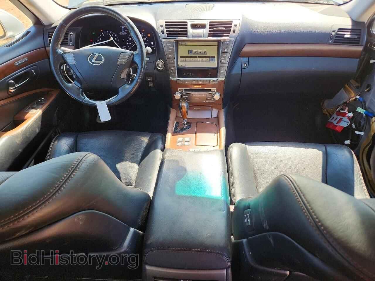 2010 LEXUS LS460 - VIN: JTHBL5EF6A5098741 - Photo 8