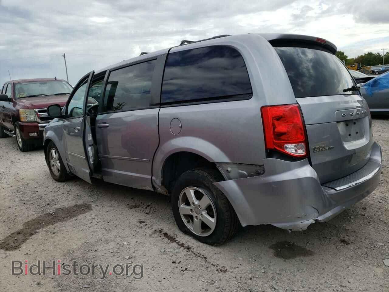 2013 DODGE CARAVAN - VIN: 2C4RDGCG2DR545741 - Фото 2