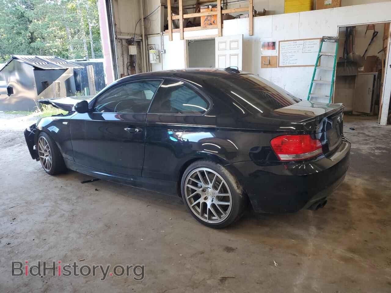 2011 BMW 1 SERIES - VIN: WBAUC9C53BVM10752 - Фото 2