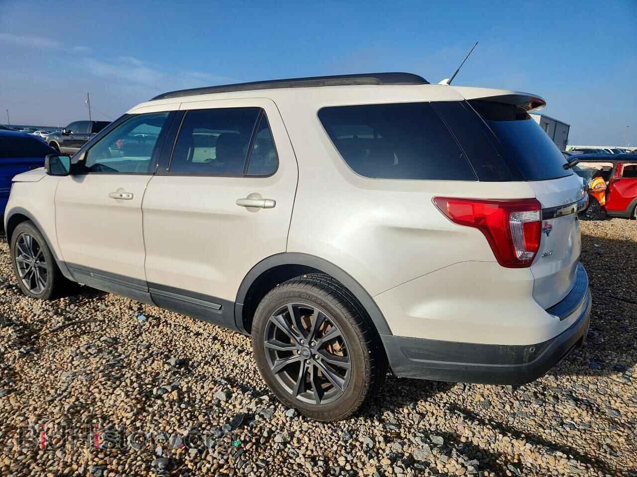 2018 FORD EXPLORER - VIN: 1FM5K7D89JGB30047 - Фото 2