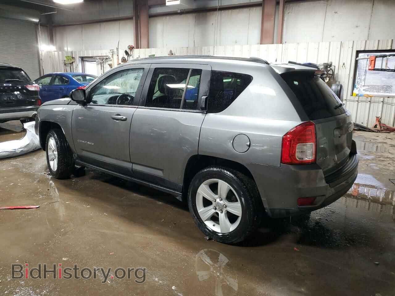 2011 JEEP COMPASS - VIN: 1J4NF1FB0BD283637 - Photo 2