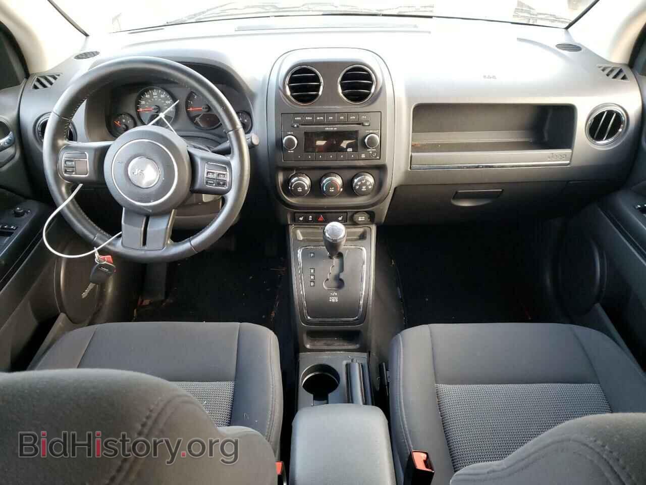 2011 JEEP COMPASS - VIN: 1J4NF1FB0BD283637 - Photo 8