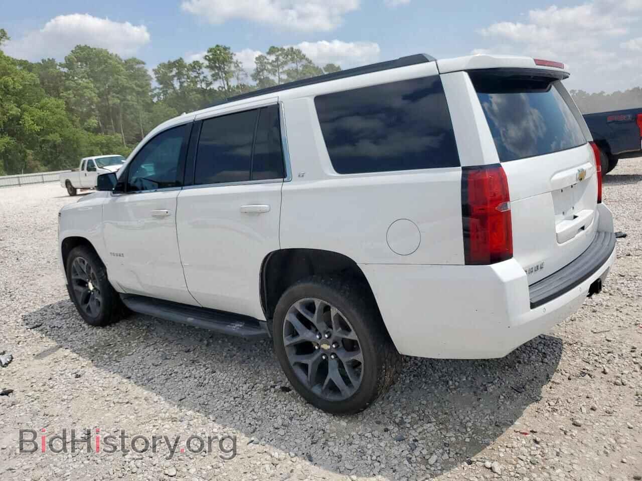 2018 CHEVROLET TAHOE - VIN: 1GNSCBKC0JR156708 - Фото 2