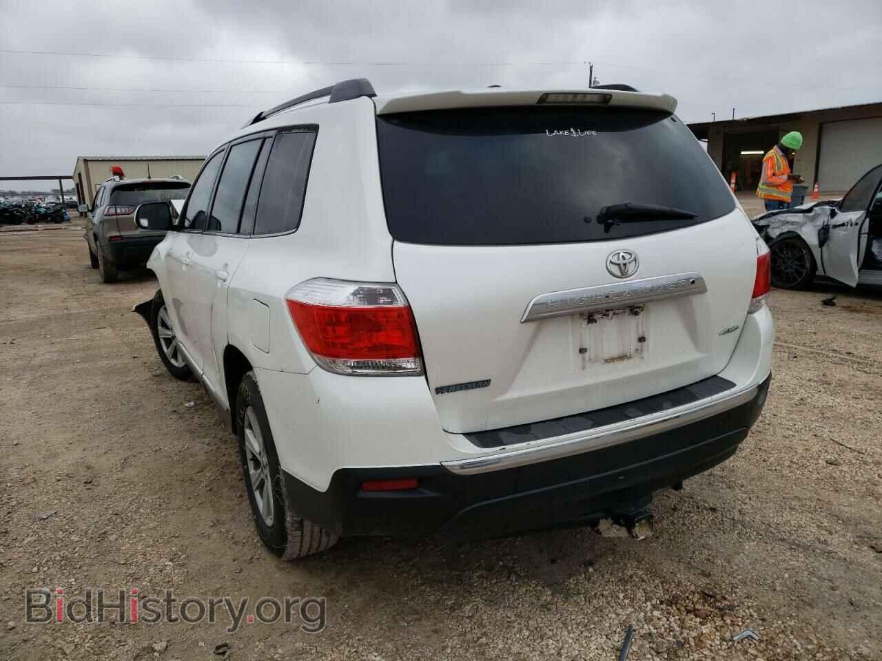 2012 TOYOTA HIGHLANDER - VIN: 5TDBK3EH4CS136135 - Фото 3