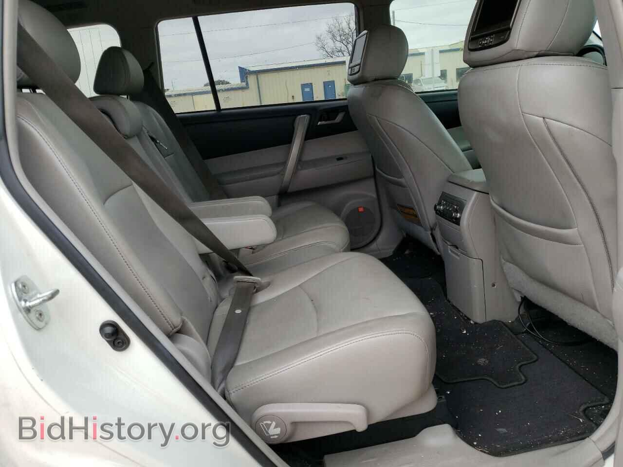 2012 TOYOTA HIGHLANDER - VIN: 5TDBK3EH4CS136135 - Фото 6
