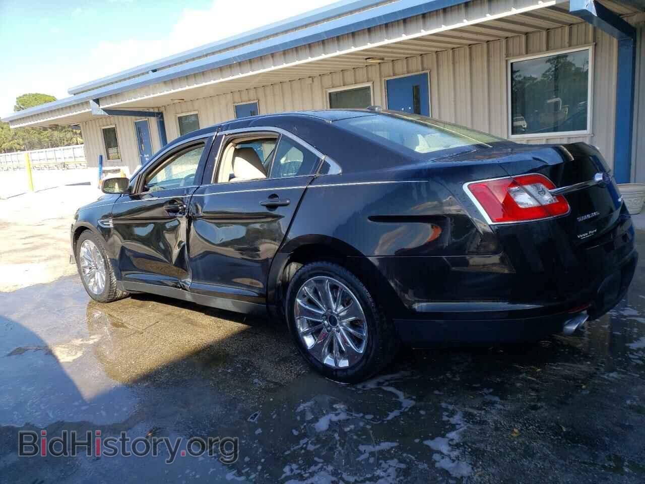 2011 FORD TAURUS - VIN: 1FAHP2FW8BG126922 - Фото 2