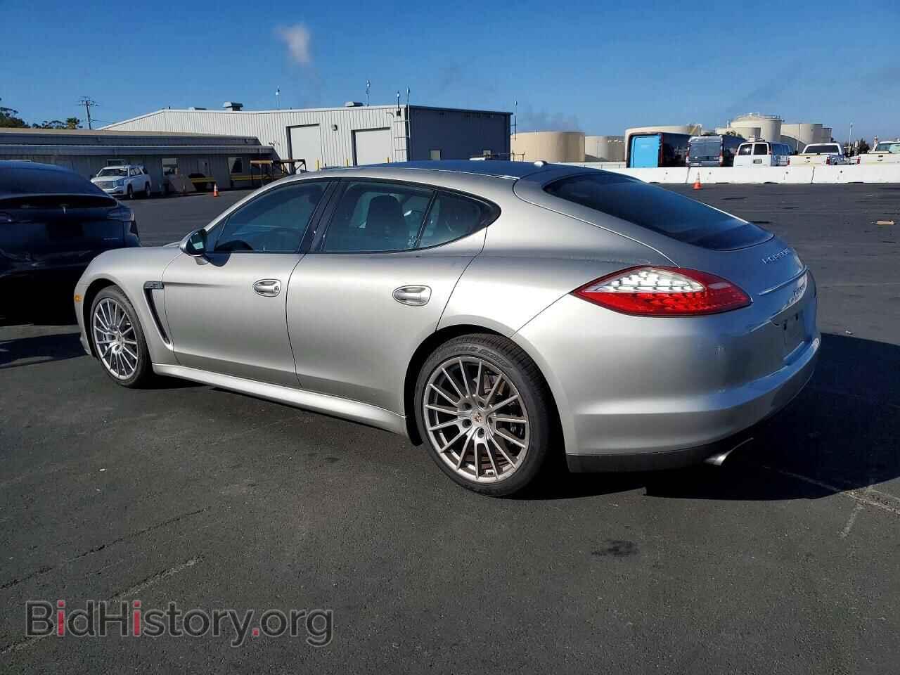 2012 PORSCHE PANAMERA - VIN: WP0AA2A78CL071829 - Photo 2