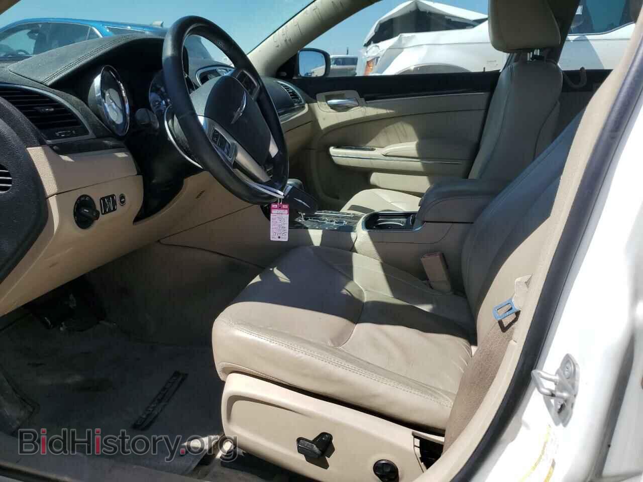 2011 CHRYSLER 300 - VIN: 2C3CA5CGXBH560692 - Фото 7