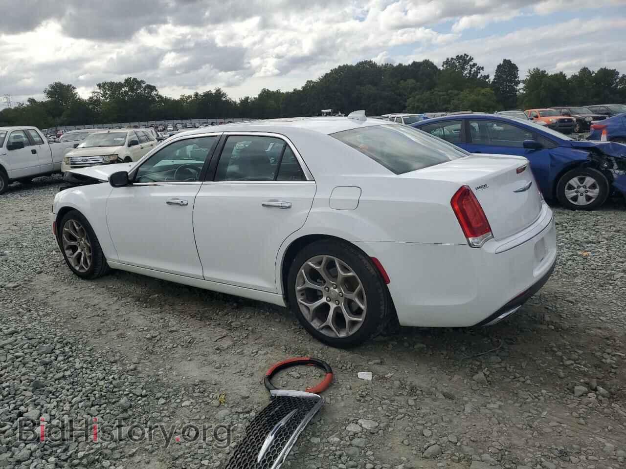 2017 CHRYSLER 300 - VIN: 2C3CCAPG3HH585763 - Фото 2