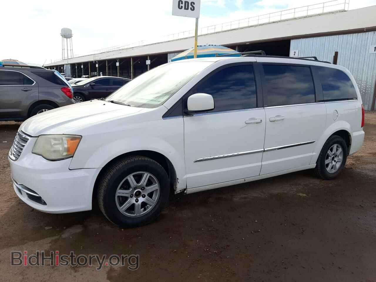 Photo 2A4RR5DG4BR610858 - CHRYSLER MINIVAN 2011