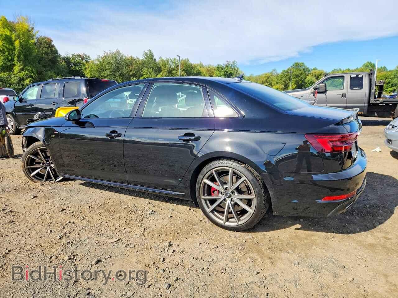 2018 AUDI A4 - VIN: WAUENAF47JA230120 - Photo 2
