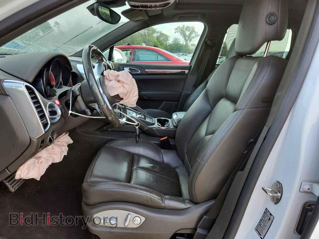 2017 PORSCHE CAYENNE - VIN: WP1AB2A23HLA52418 - Photo 7