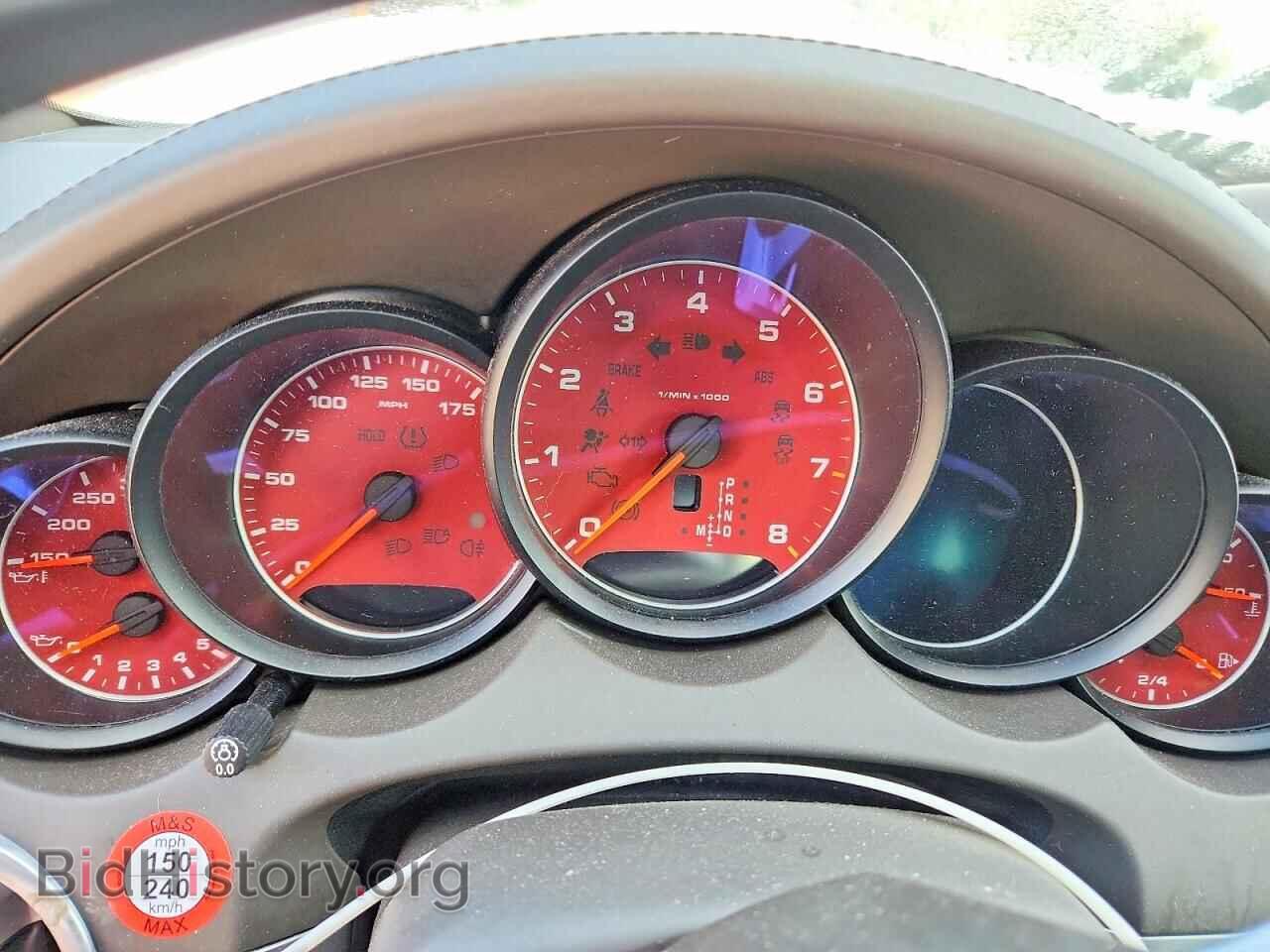 2017 PORSCHE CAYENNE - VIN: WP1AB2A23HLA52418 - Photo 9