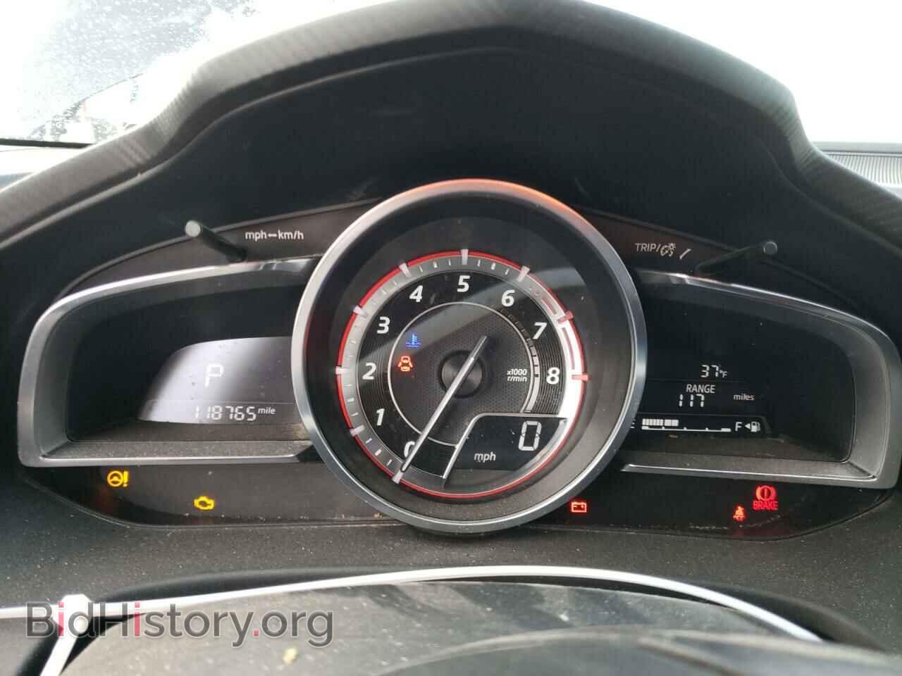 2016 MAZDA 3 - VIN: JM1BM1M33G1321560 - Фото 9