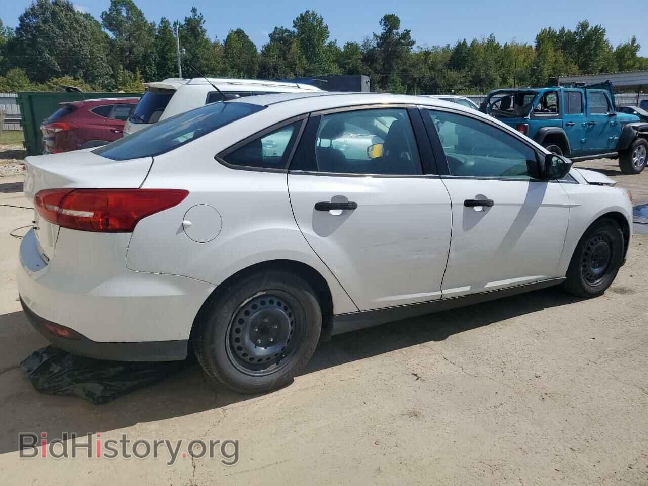 2016 FORD FOCUS - VIN: 1FADP3E22GL241856 - Фото 3