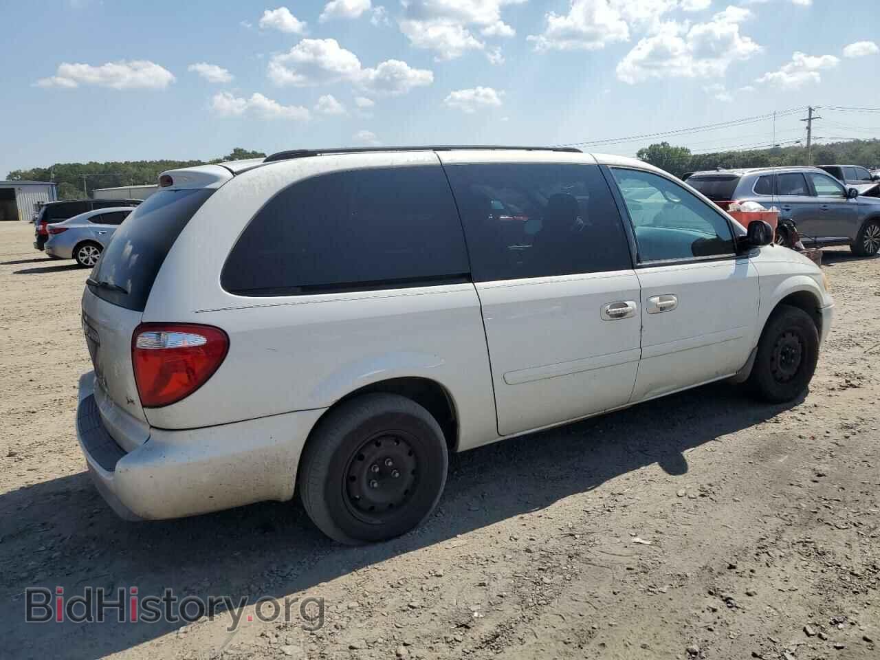 2006 CHRYSLER MINIVAN - VIN: 1A4GP44R66B751265 - Фото 3