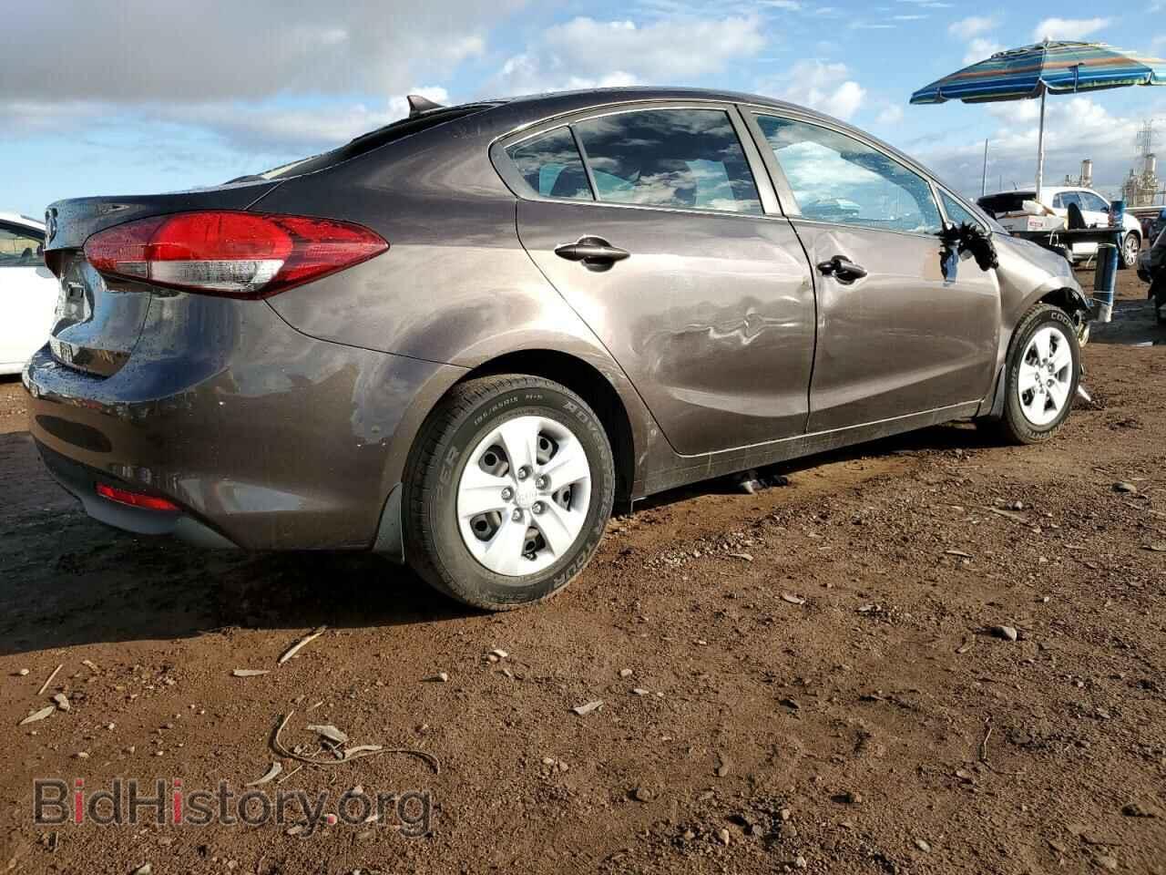 2017 KIA FORTE - VIN: 3KPFK4A73HE135984 - Фото 3