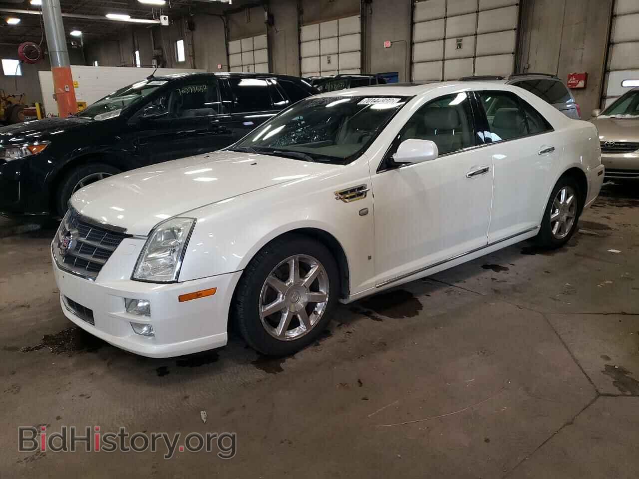 Photo 1G6DD67VX80160864 - CADILLAC STS 2008